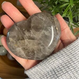 Heart-Shaped smoky quartz  Stone Accent